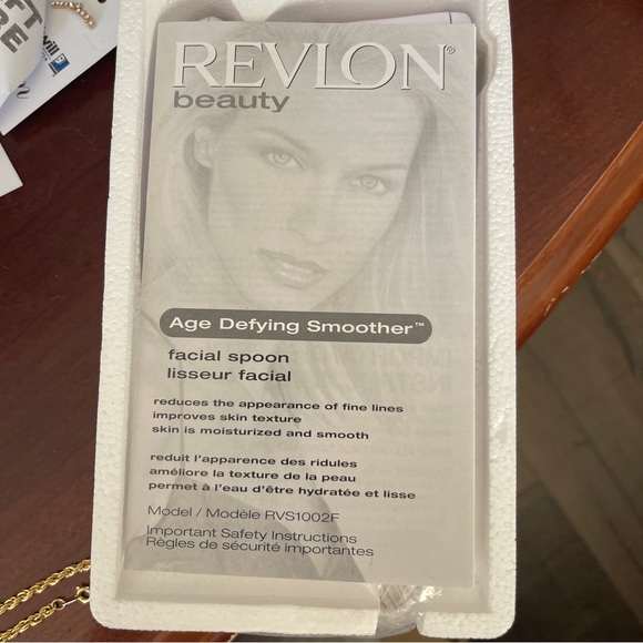 REVLON age defying smoother skin - Picture 7 of 7